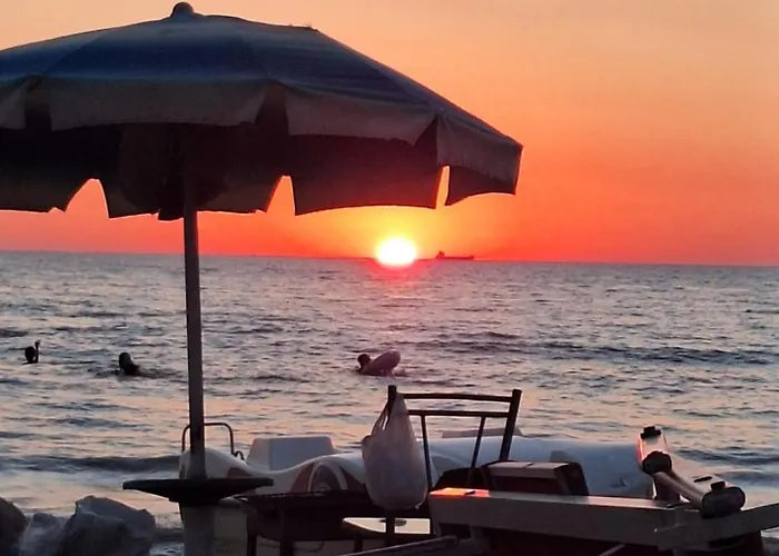 Of Maks Durres,albania 格勒姆