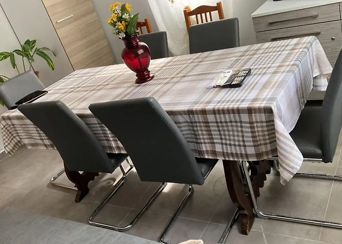 Of Maks Durres,albania 格勒姆